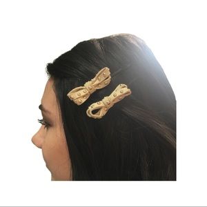 suede studded bobby pin bow 2pcs